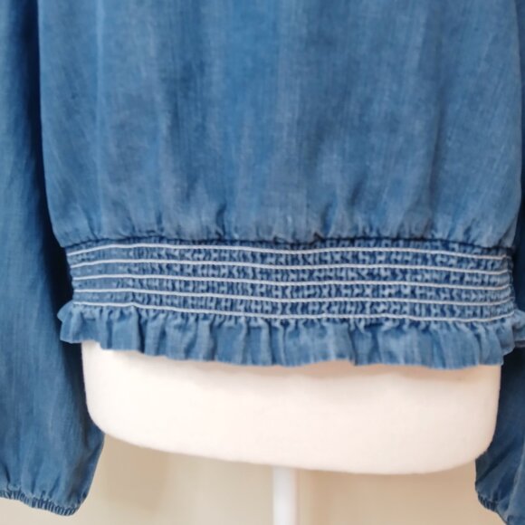 Anthropologie Cloth & Stone Chambray Smocked Waist Tencel Blouse Size XL - Picture 6 of 8